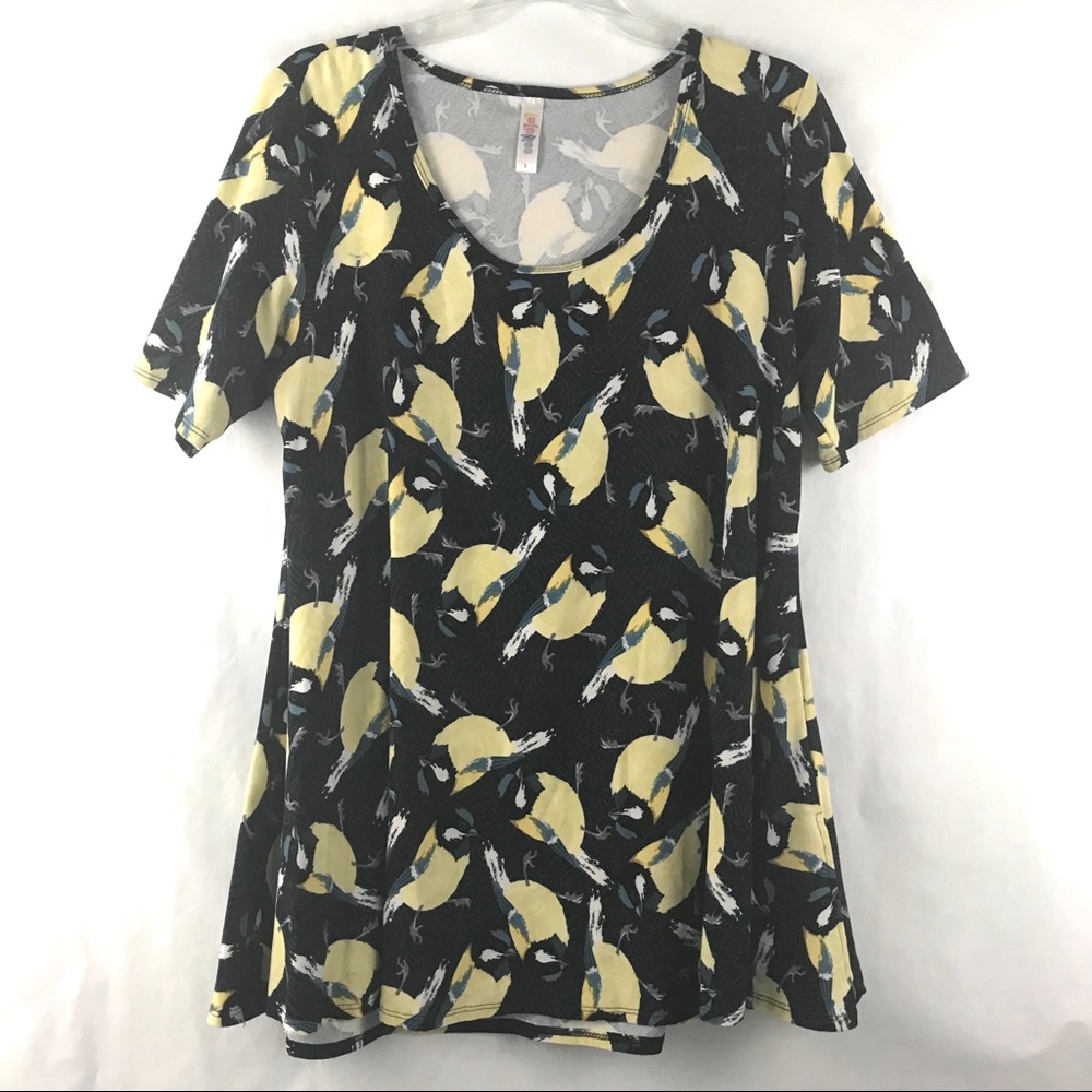 Lularoe shirt